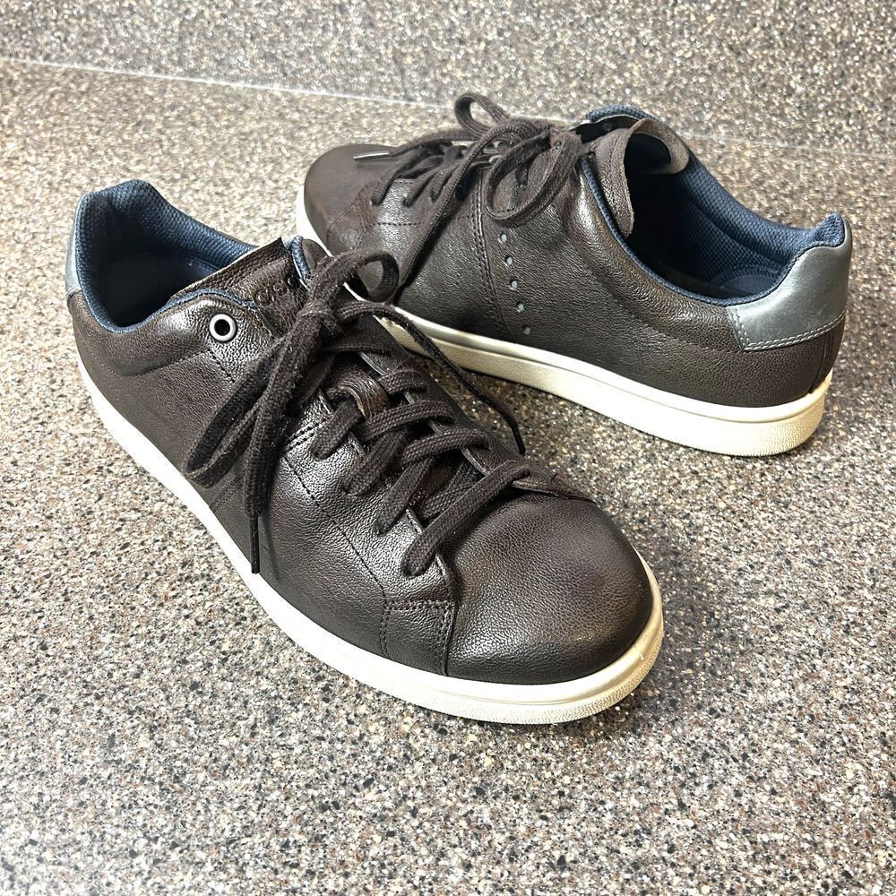 Ecco Mens US 8-8.5 EU 42 Shoes Sneaker Dark Brown Leather Casual Comfort Low Top
